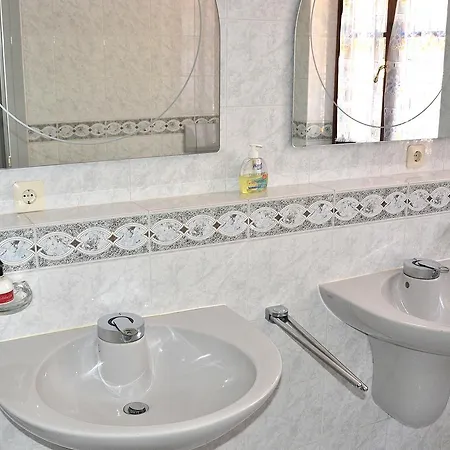 Apartmán With Pool Ai Pignoi 1st Floor Garda (Verona)